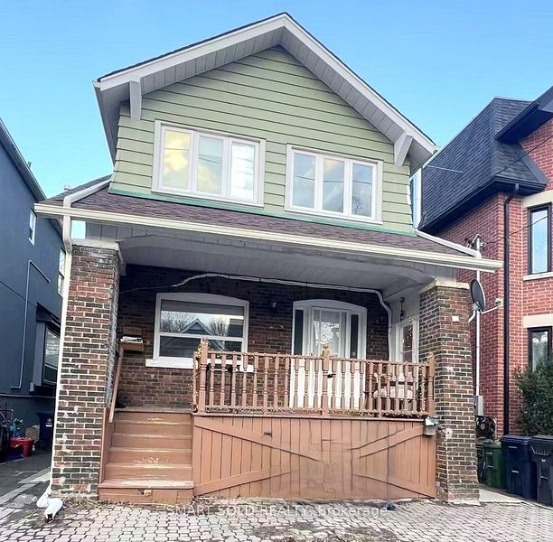 79 Ferrier Avenue property photograph